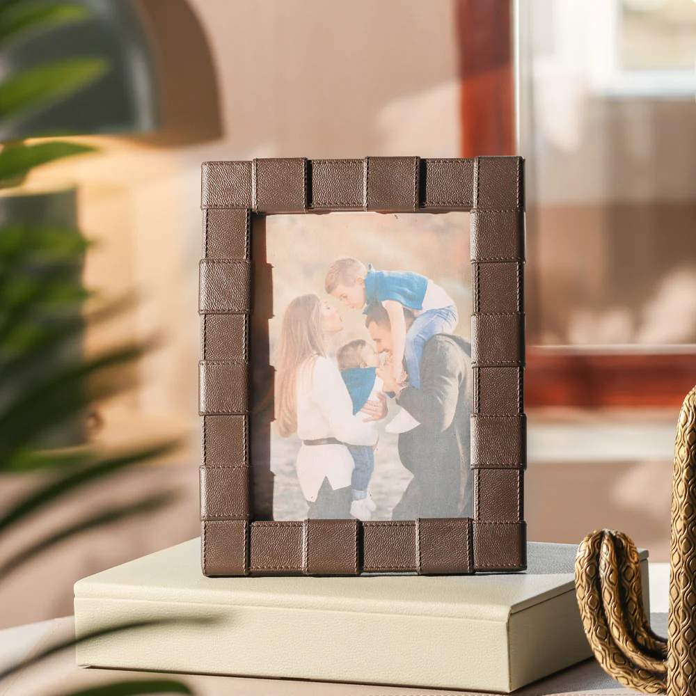 Lattice Photo Frame Large - Bistre Brown - Image 4