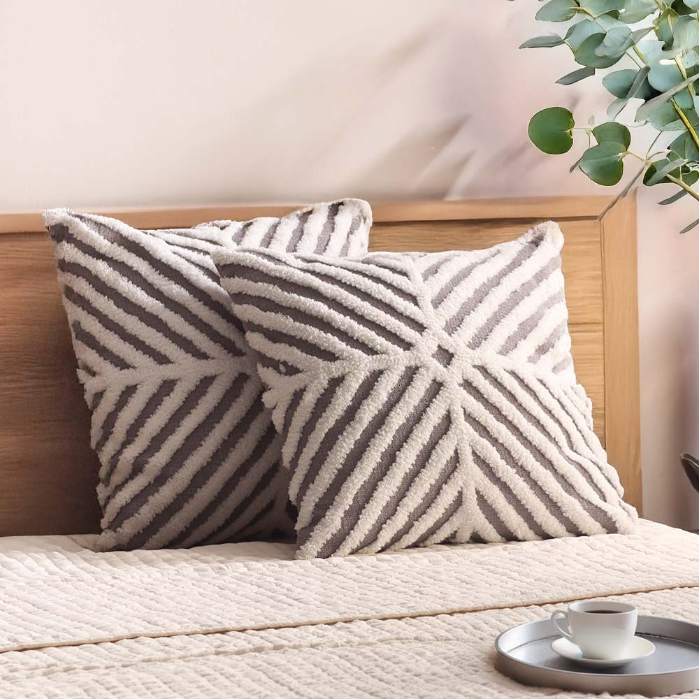 Lattice Tufted Knitted Cushion Cover 45x45cm - Grey White - Image 2