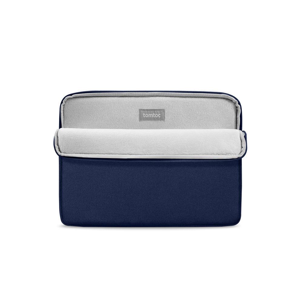 Light A18 Laptop Sleeve - Dark Blue 14 Inches - Image 3