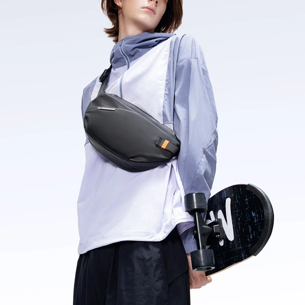 Lightweight Sling Bag - Black - Image 2