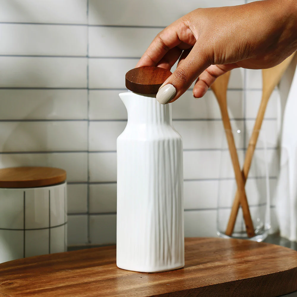 Lines Ceramic Oil Bottle - White - Image 11