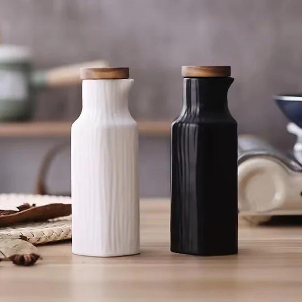 Lines Ceramic Oil Bottle - White - Image 12