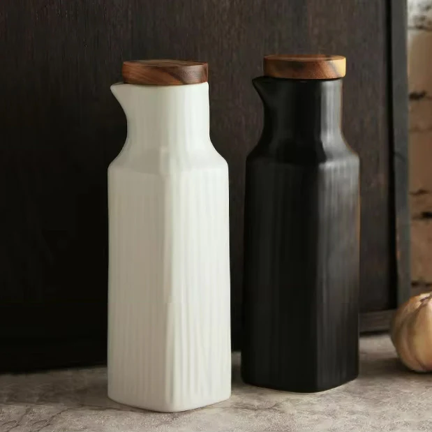Lines Ceramic Oil Bottle - White - Image 13