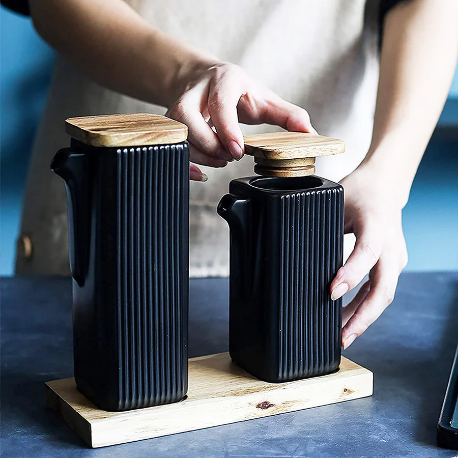 Lines Ceramic Oil & Vinegar Bottles with Tray - Black - Image 5