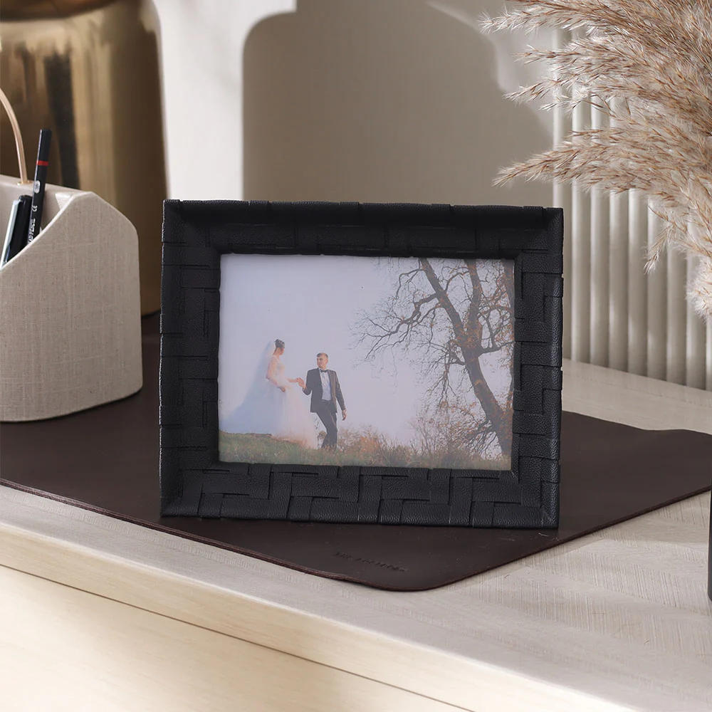 Links Photo Frame Large - Matte Black - Image 5