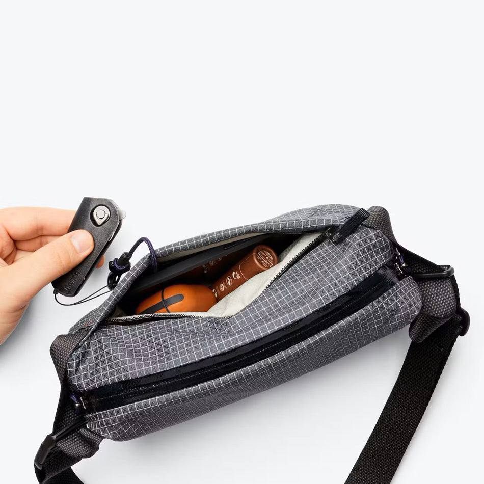 Lite Sling Bag 4L - Arcade Grey - Image 5