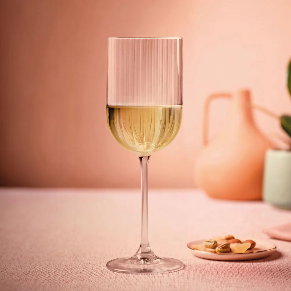 Lynae White Wine Glasses 320ml, Set of 4 - Image 2