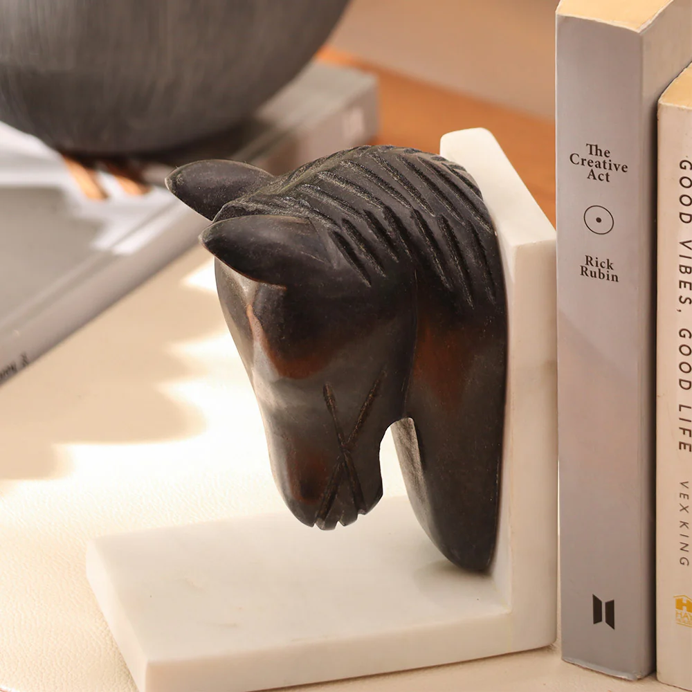 Mare Marble Bookends, Set of 2 - Black White - Image 4