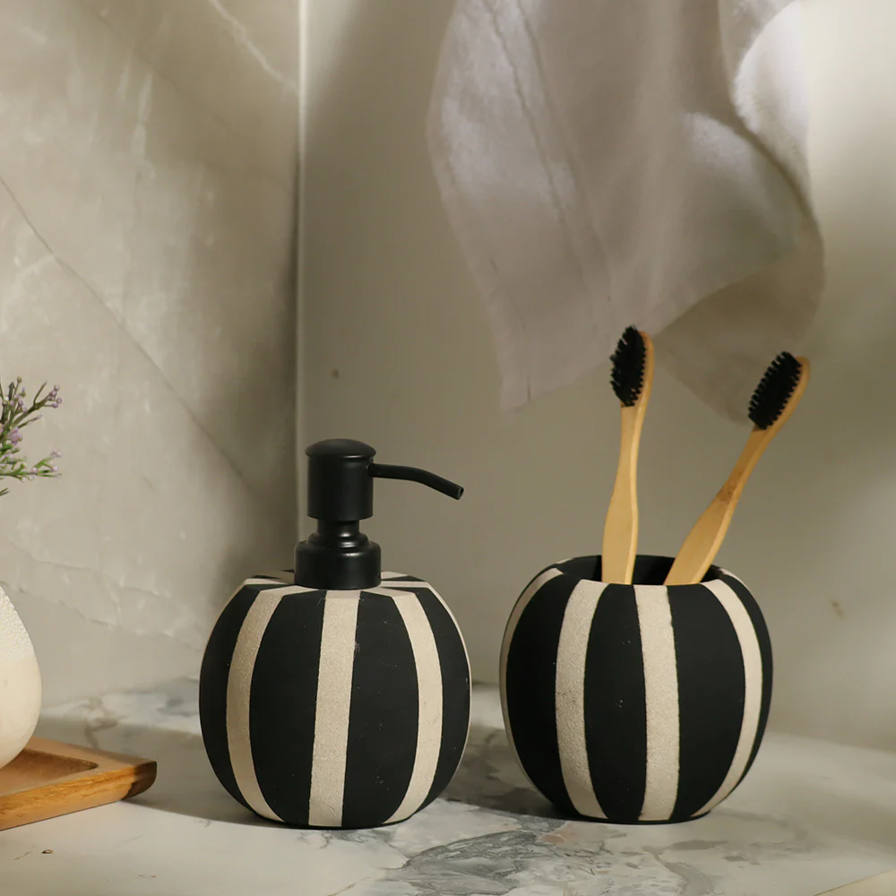 Mavis 2-piece Bathroom Set - Monochrome - Image 4