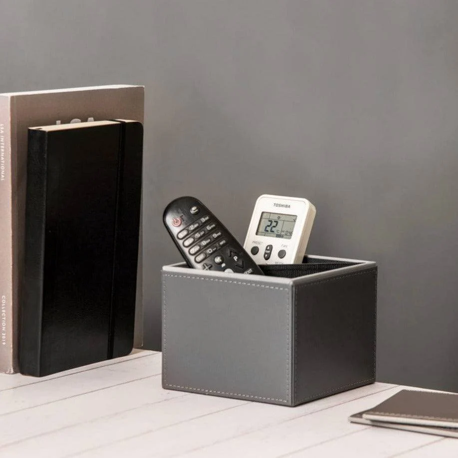 Menlo Remote Holder - Grey - Image 4
