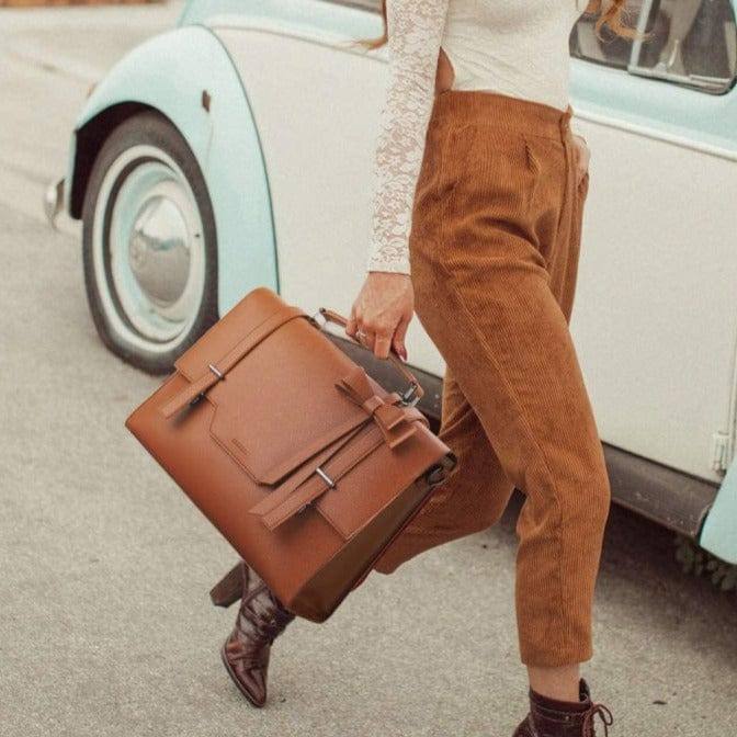 Messenger Laptop Bag - Brown