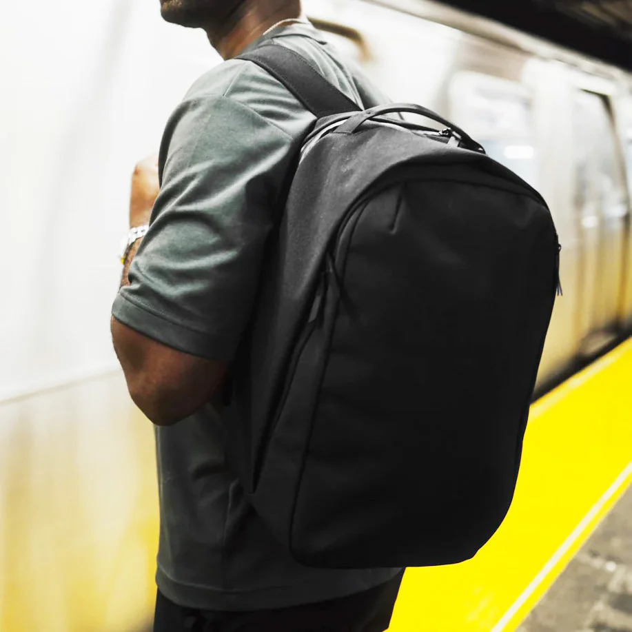 Metro Backpack Pro 24L - Axoflux Black - Image 13