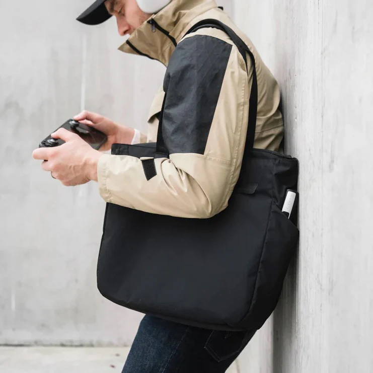 Metro Tote Bag - Axoflux Black - Image 2