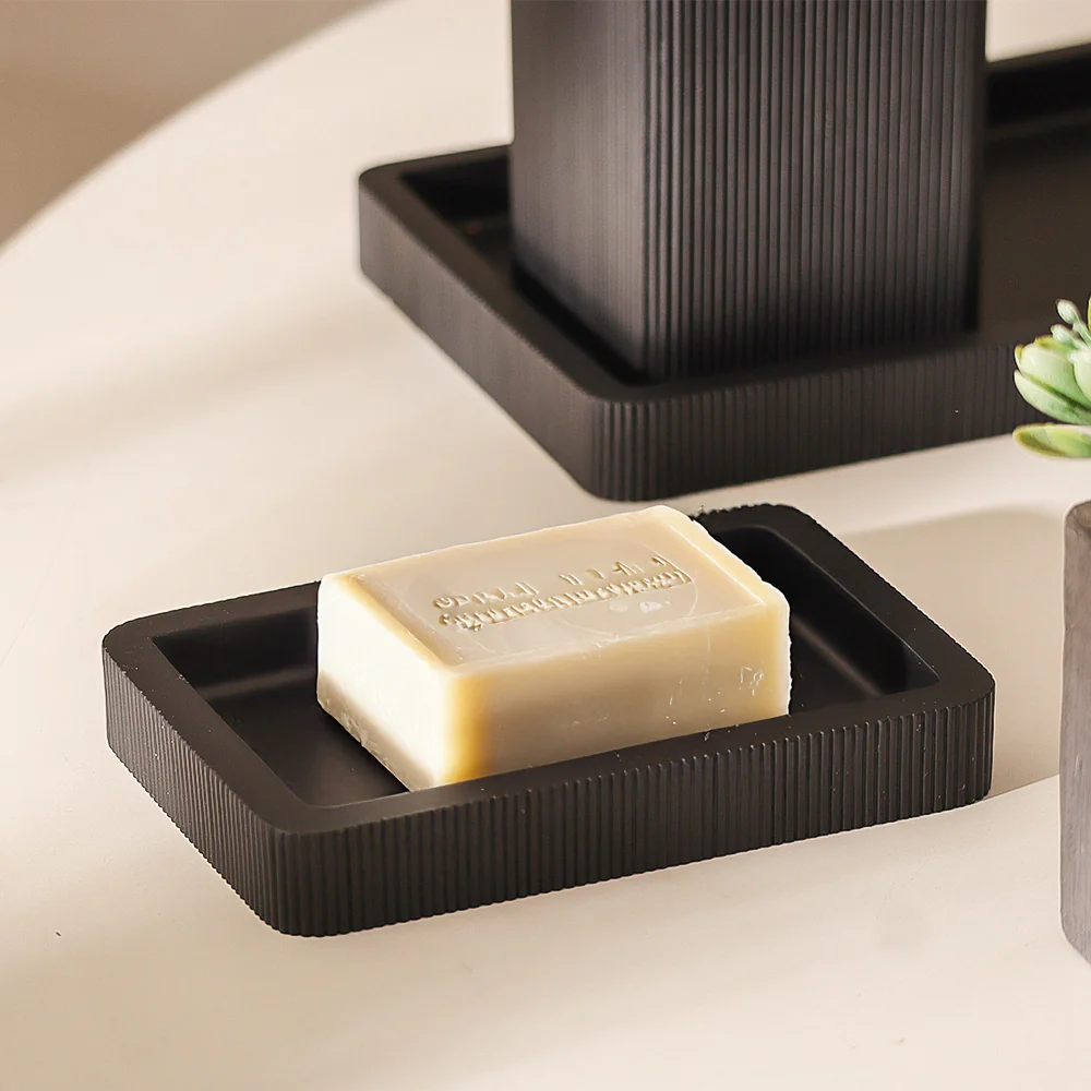 Midori Soap Dish - Black - Image 4
