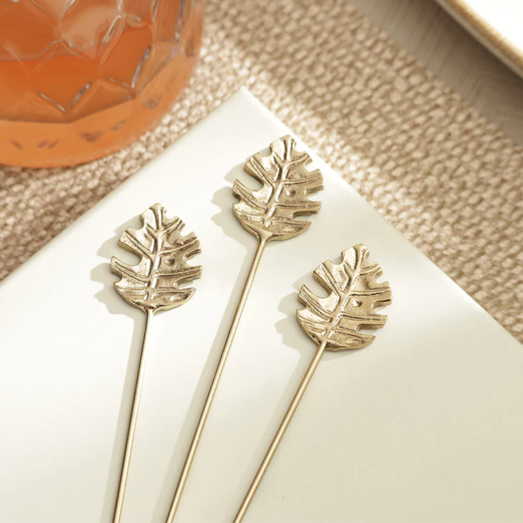 Monstera Metal Appetizer Picks, Set of 6 - Gold - Image 3