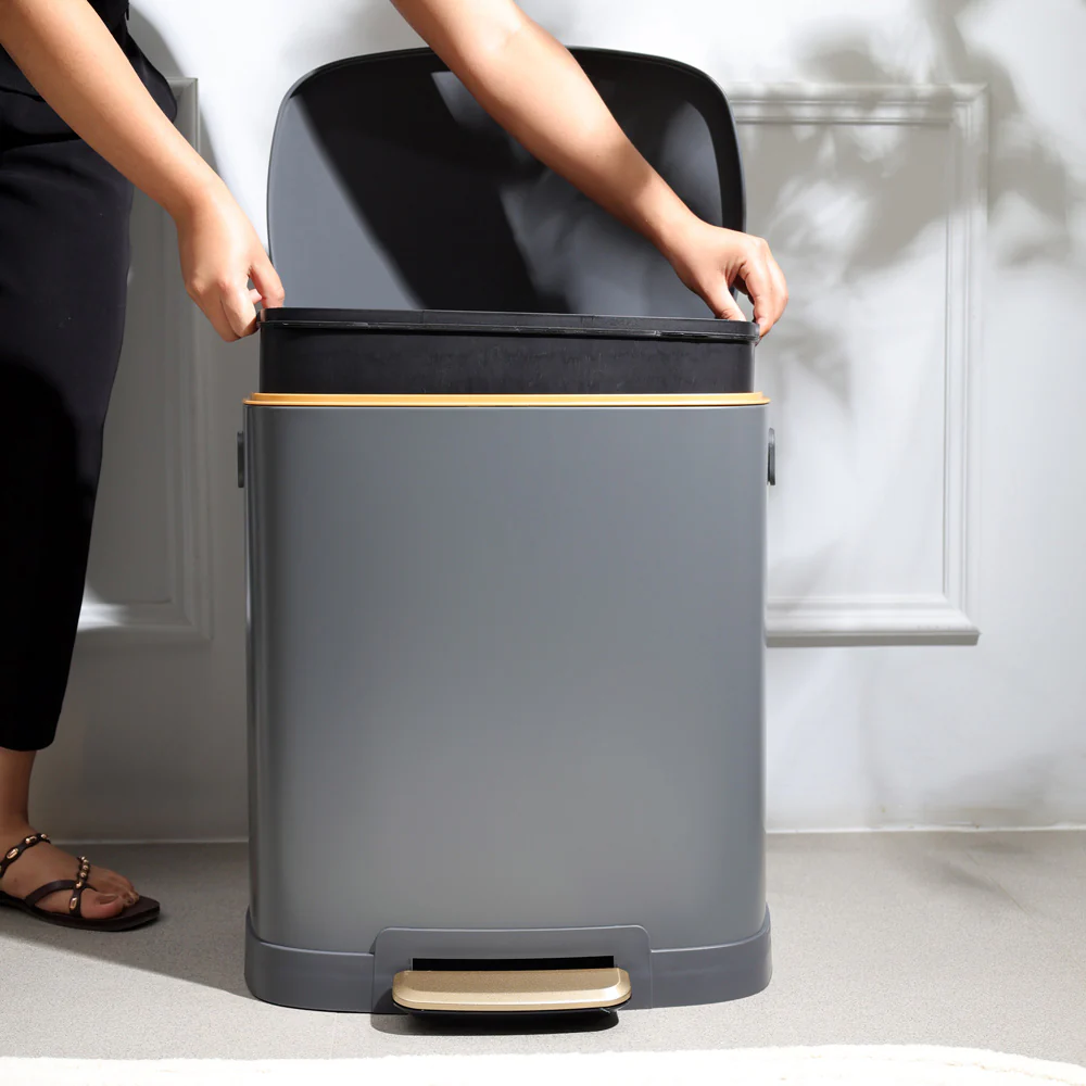Monte Pedal Bin 38L - Dark Grey - Image 3