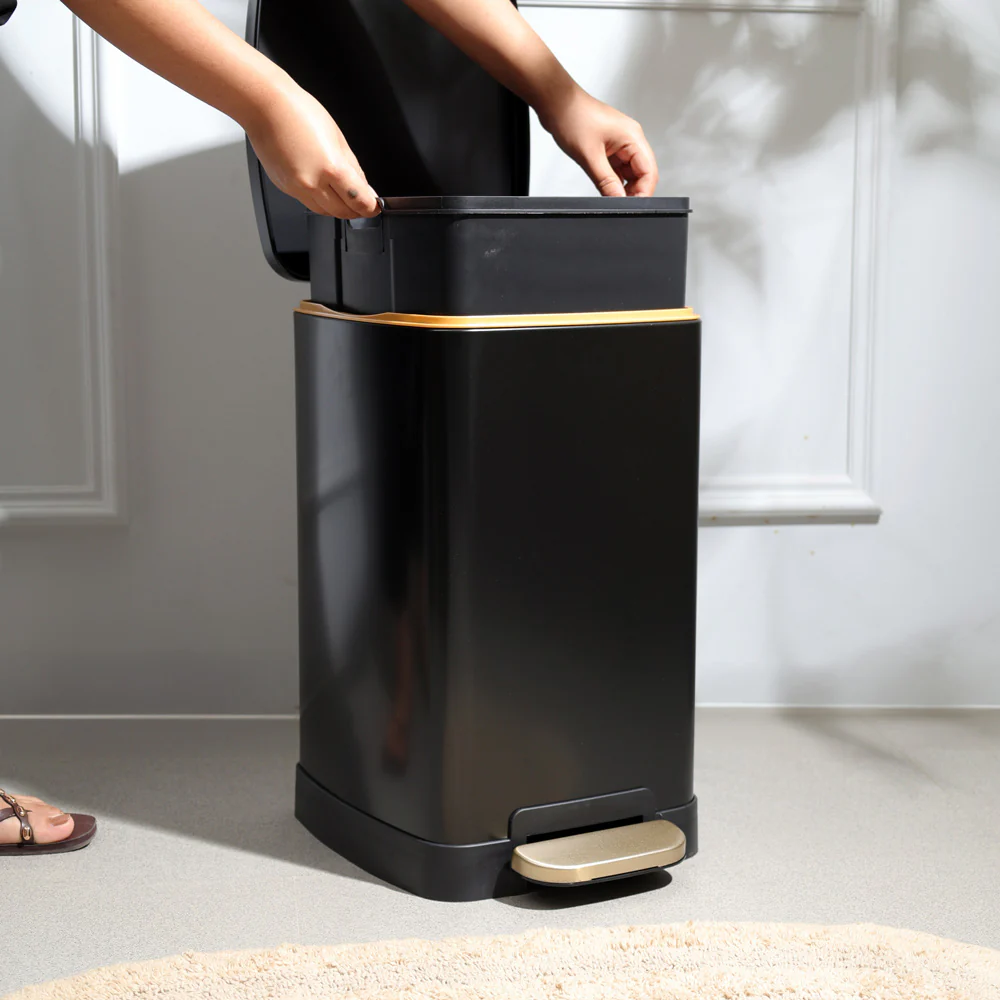 Monte Slim Pedal Bin 20L - Black - Image 5