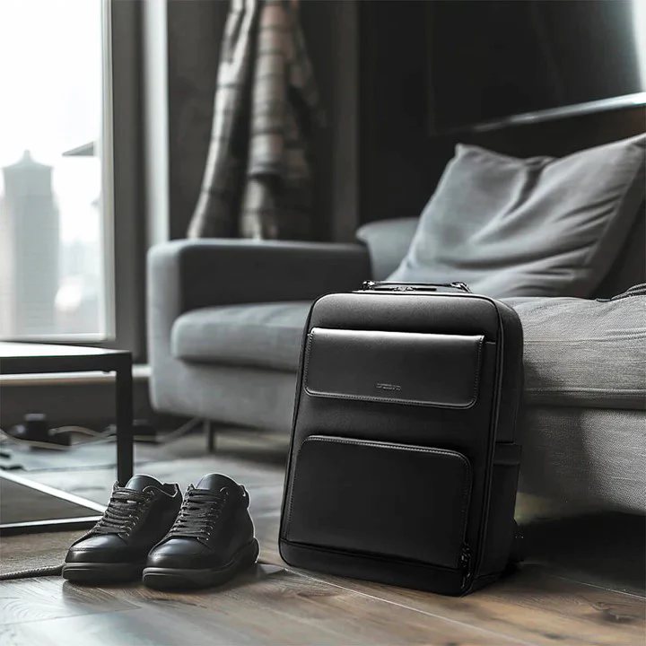 Motion Business Backpack 15L - Black - Image 5
