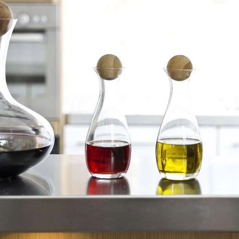 Nature Oil and Vinegar Bottles with Oak Stoppers, Set of 2 - Image 4