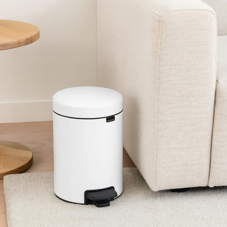 NewIcon Pedal Bin 5L - White - Image 6