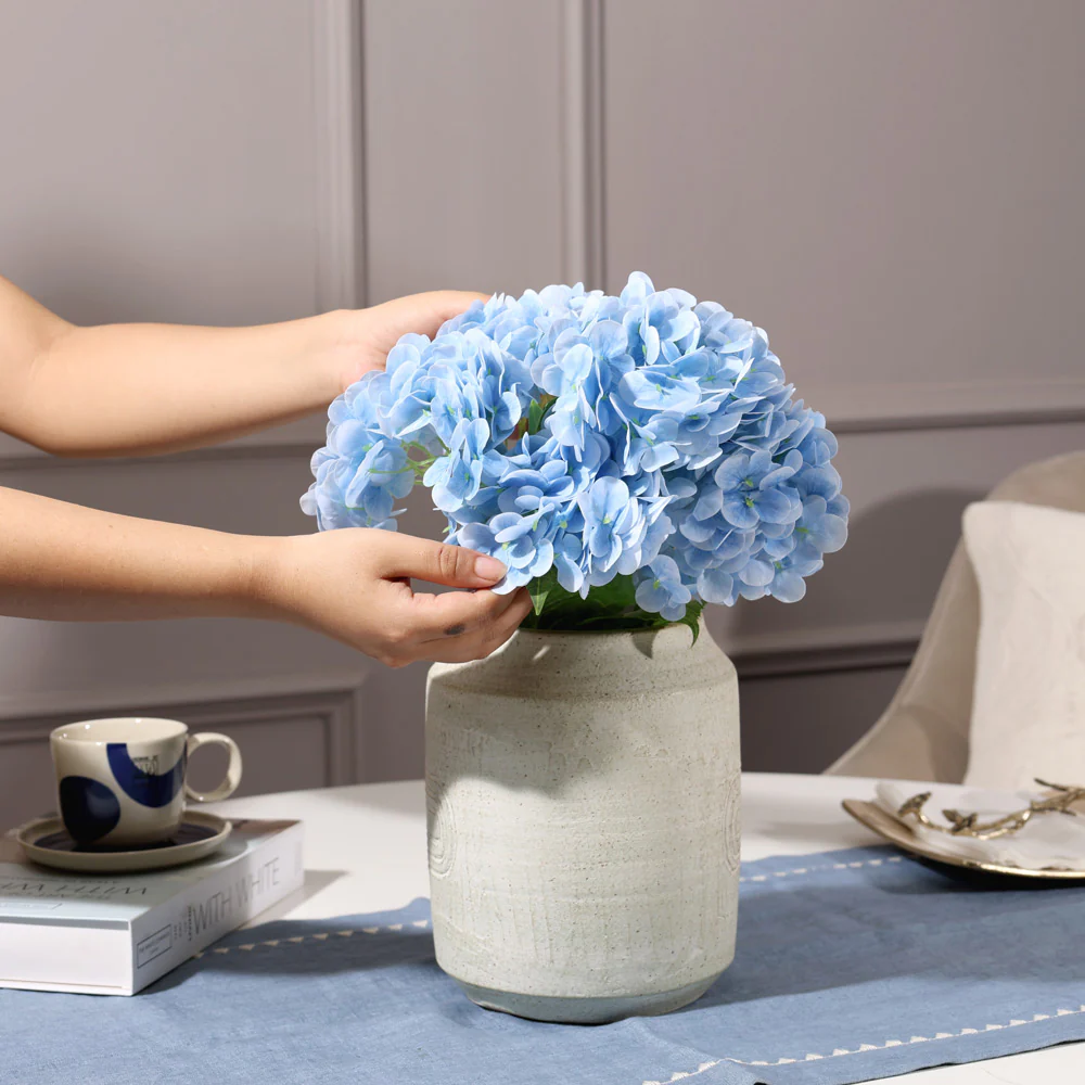 Nippon Soft-Touch Hydrangea Faux Stem - Sky Blue