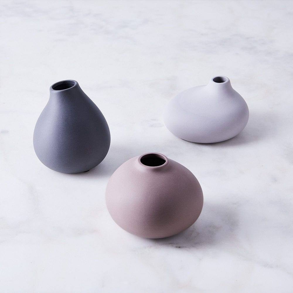 Nona Porcelain Mini Vases, Set of 3 - Image 4