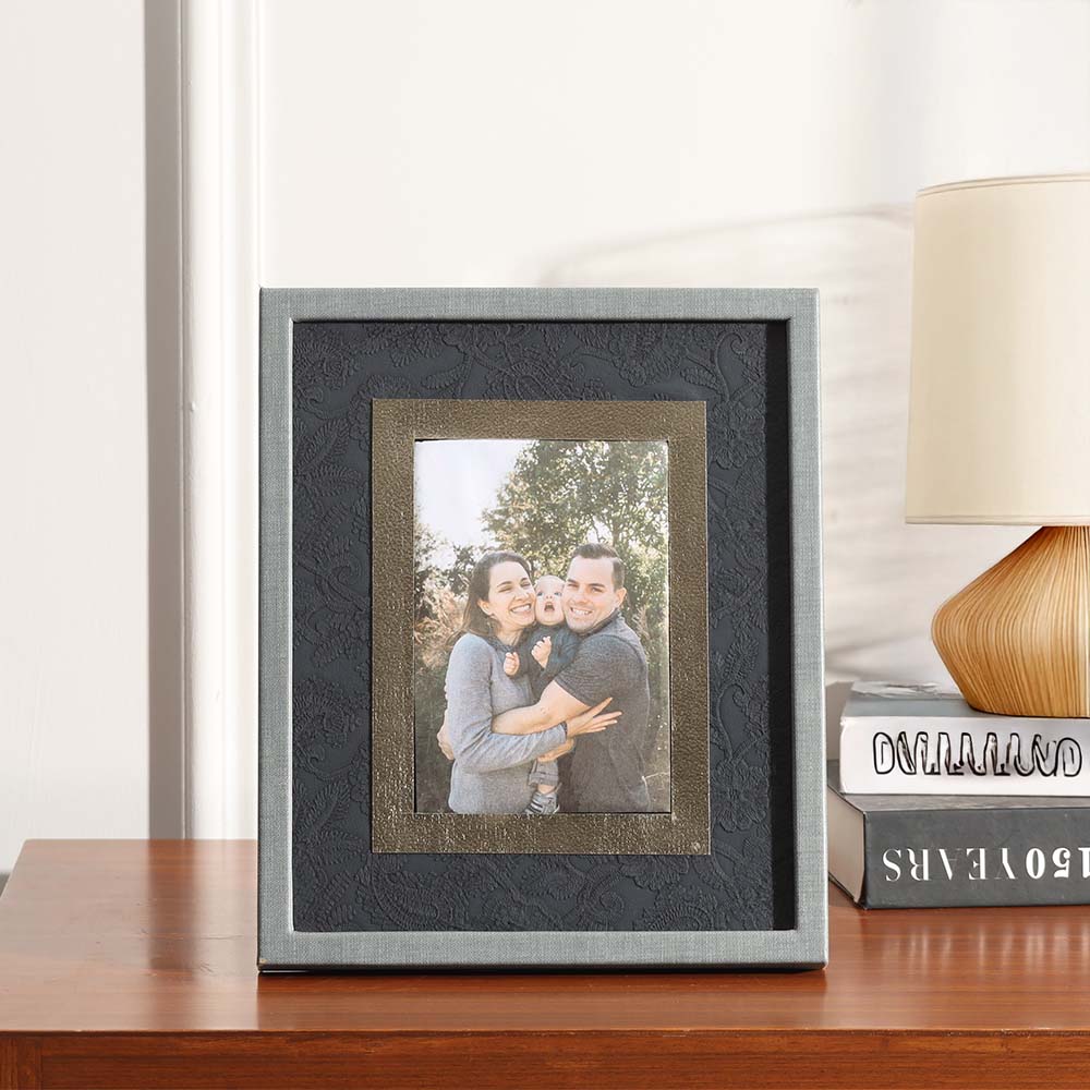 Oasis Glass Photo Frame Medium - Indigo Grey - Image 3