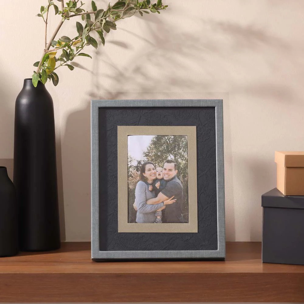 Oasis Glass Photo Frame Medium - Indigo Grey - Image 5