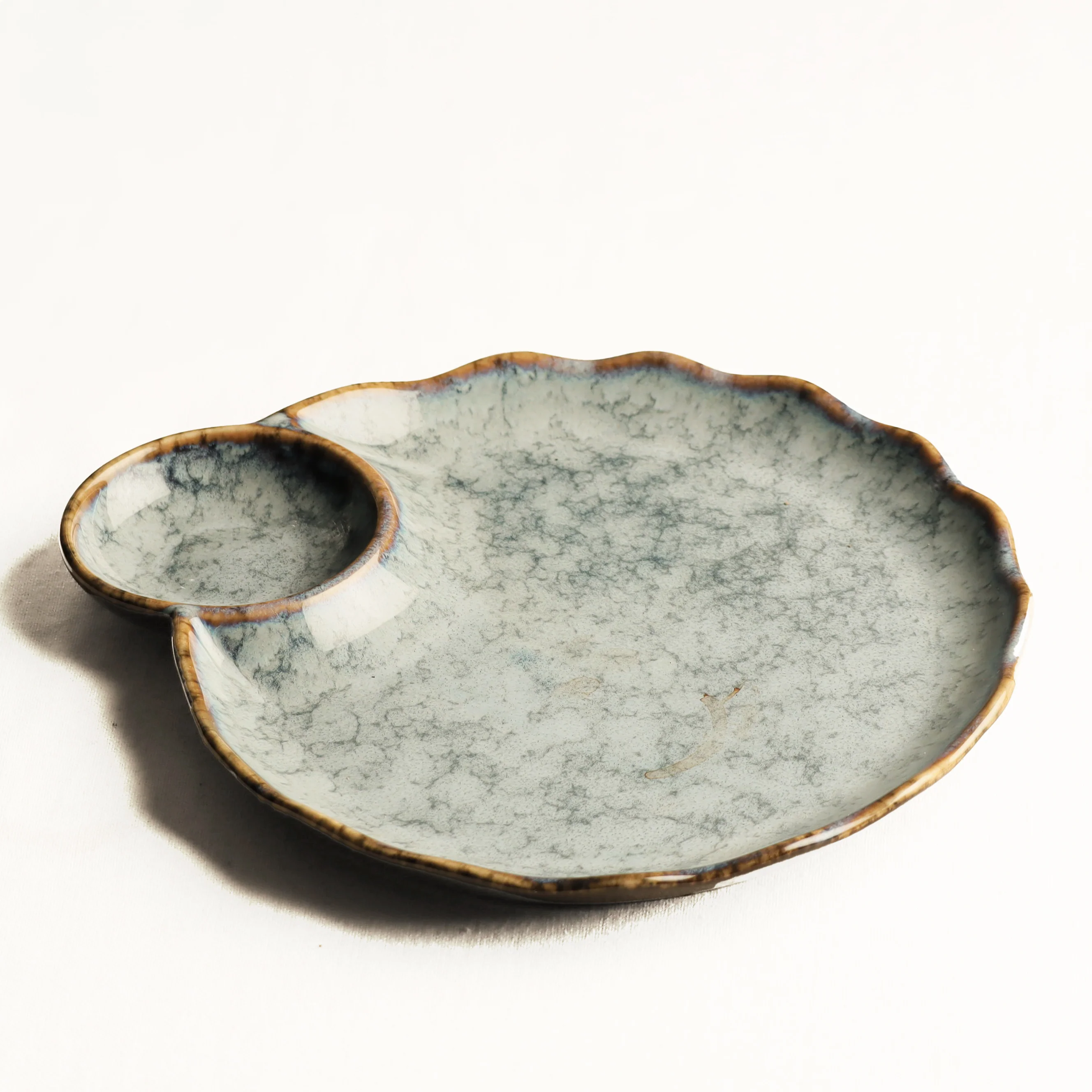Oasis Round Dimsum Plate - Cool Grey - Image 3