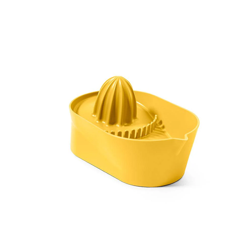 Oblo Citrus Juicer - Desert - Image 3