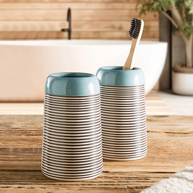 Okapi Tootbrush Tumbler - Mauritius - Image 8
