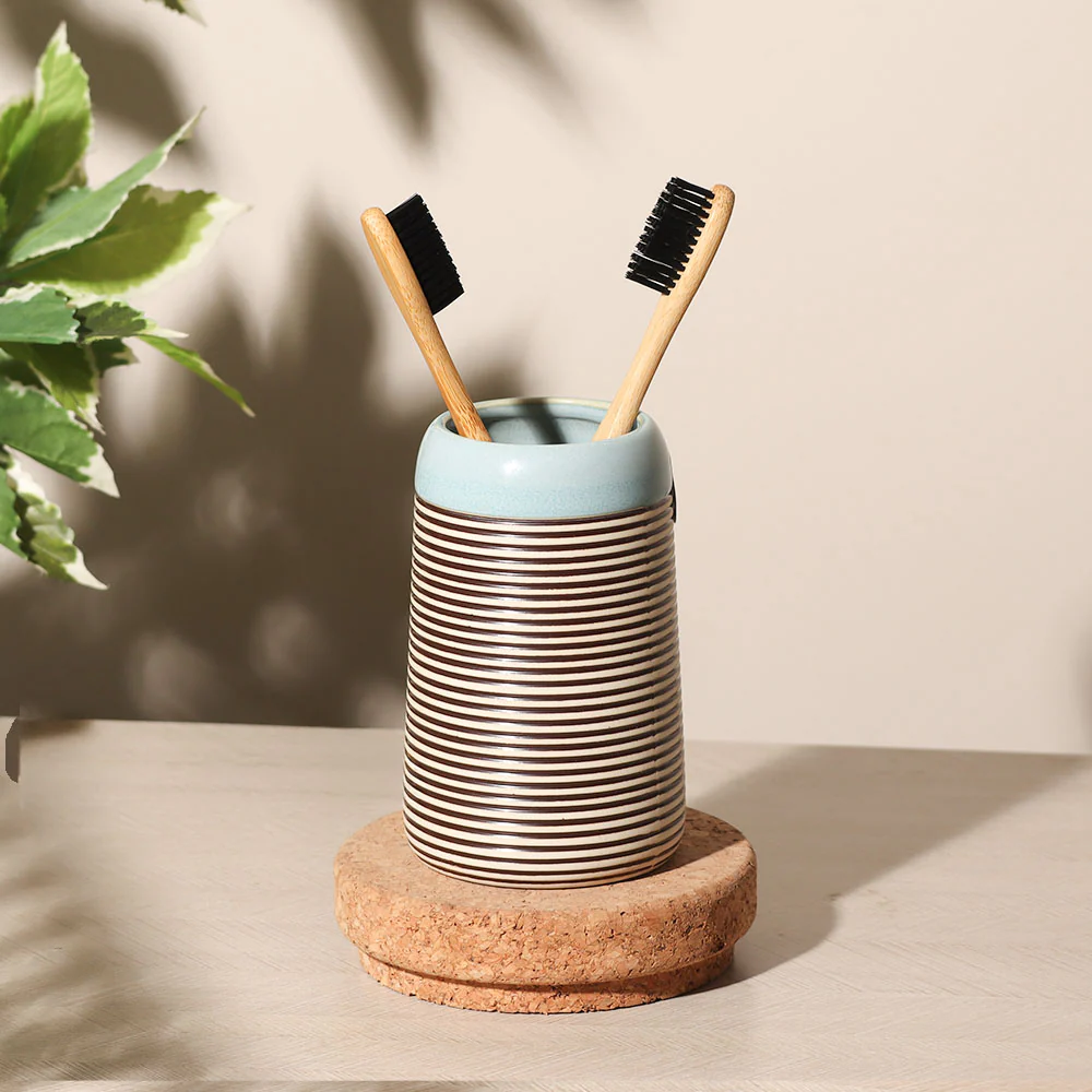 Okapi Tootbrush Tumbler - Mauritius - Image 9