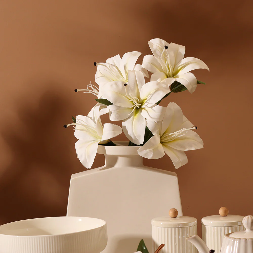Oriental Lily Faux Bunch - White - Image 4