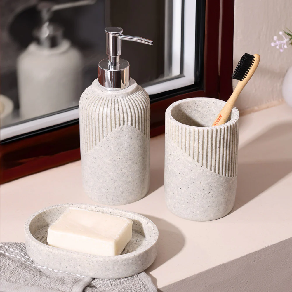 Orla 3-piece Bathroom Set - Light Grey - Image 2