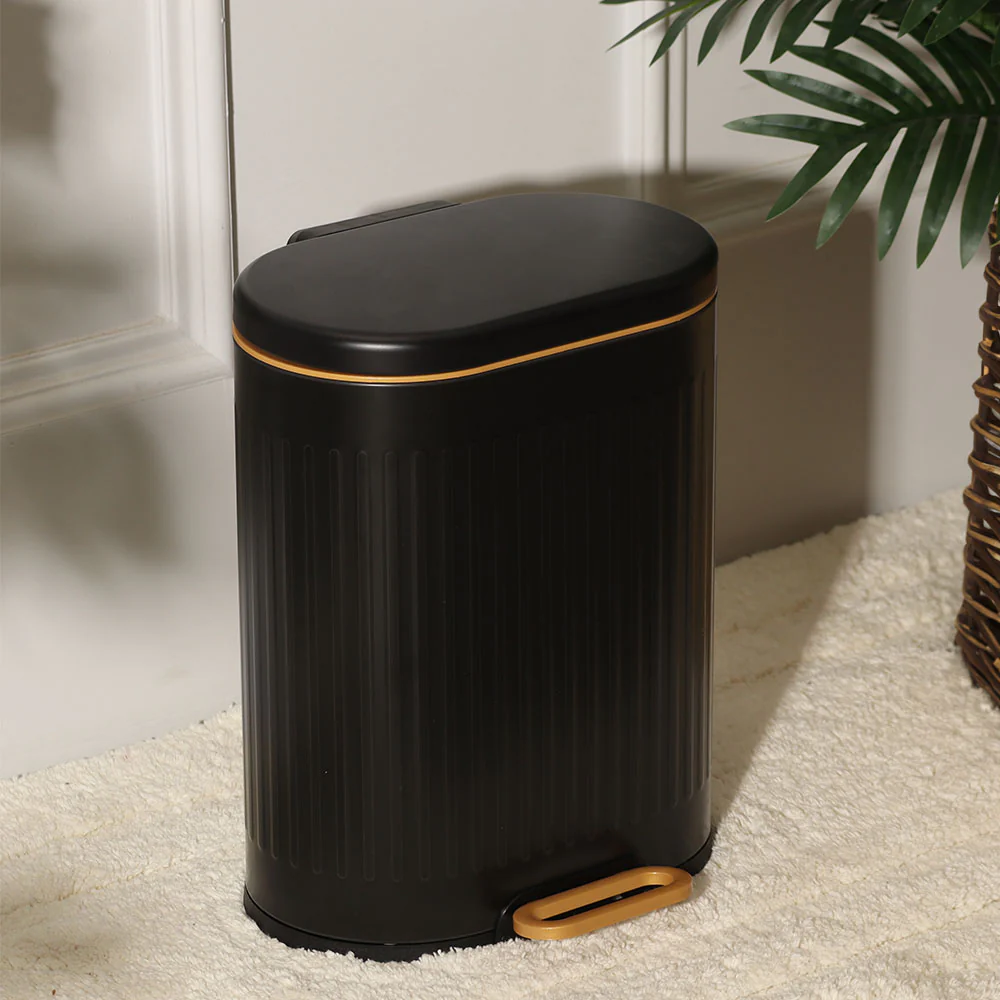 Ovate Pedal Bin 6L - Black & Gold - Image 2