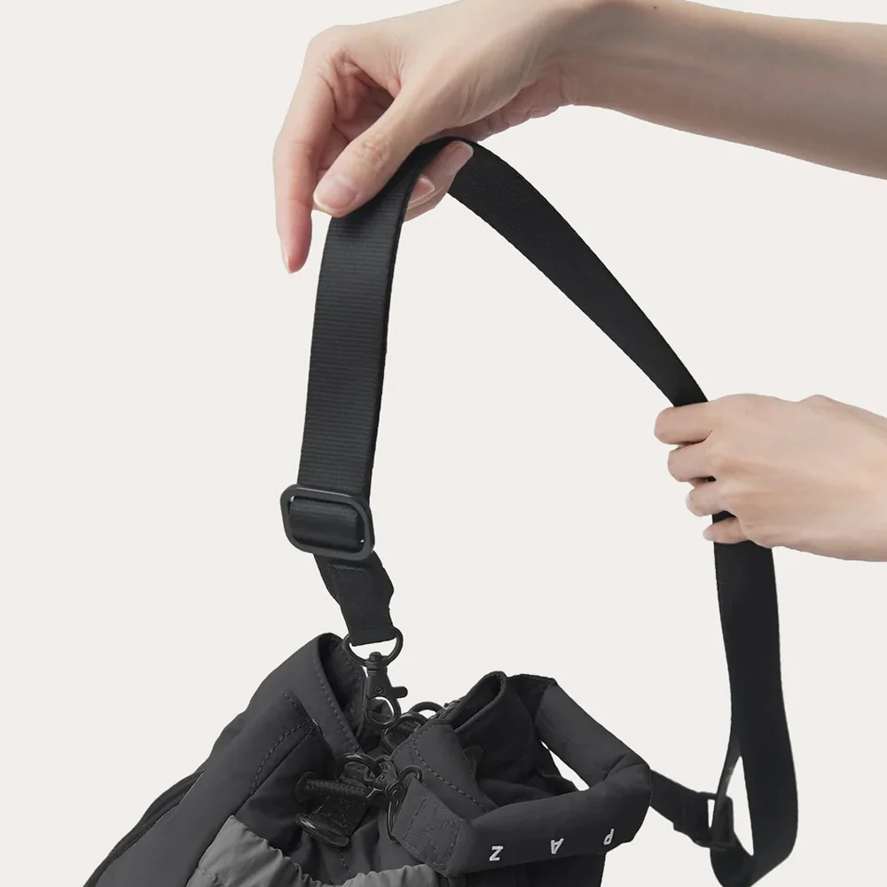 Paz Bucket Bag 5L - Black - Image 10