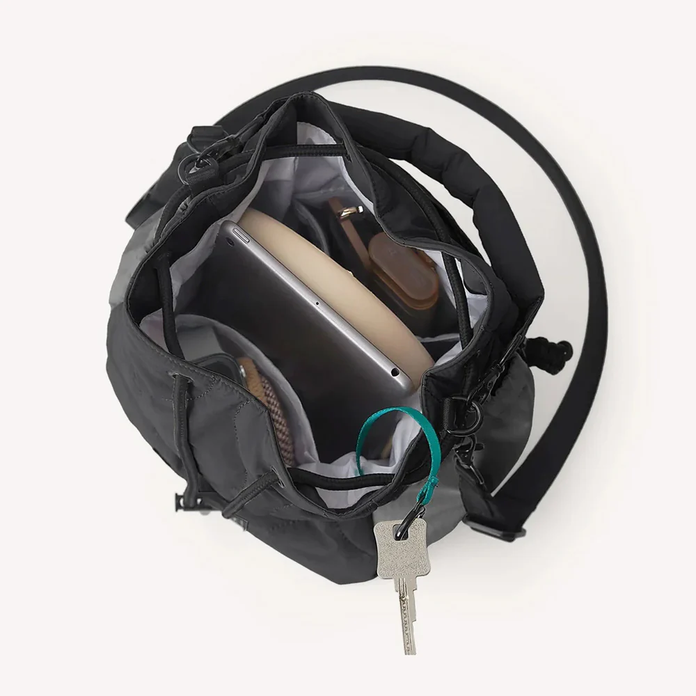 Paz Bucket Bag 5L - Black - Image 12
