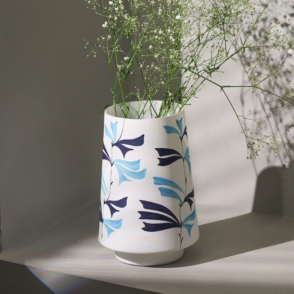 Pennon Handpainted Glass Vase Short - White Blue - Image 4