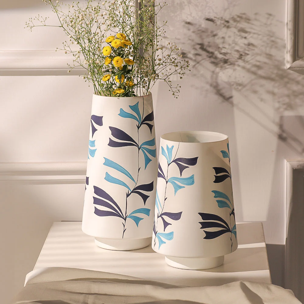 Pennon Handpainted Glass Vase Short - White Blue - Image 5