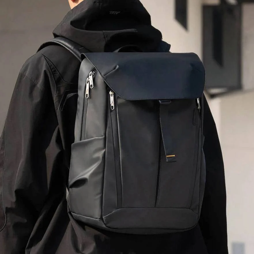 Performance Backpack 22.8L - Night Black - Image 4