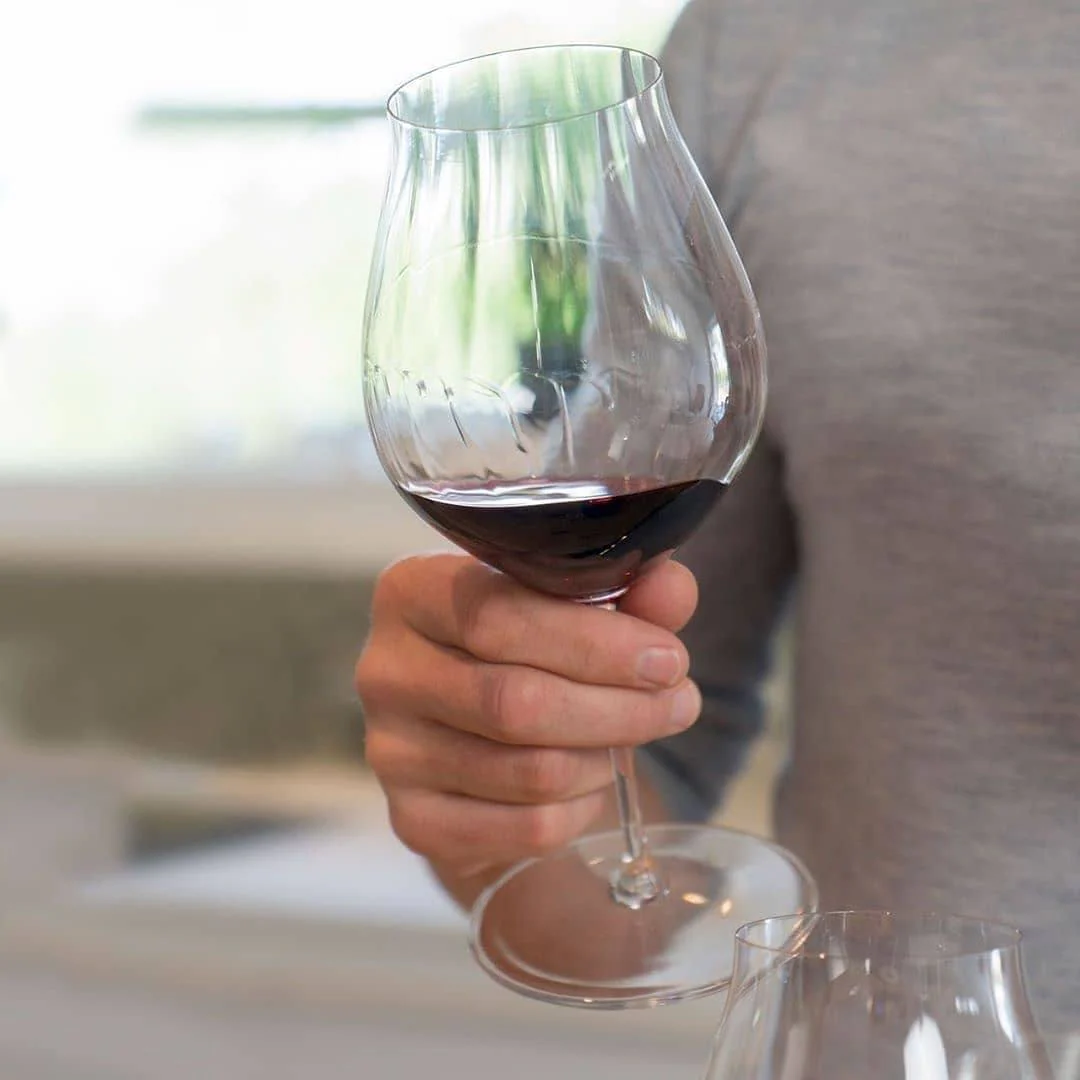 Performance Pinot Noir Glasses 830ml, Set of 2 - Image 2