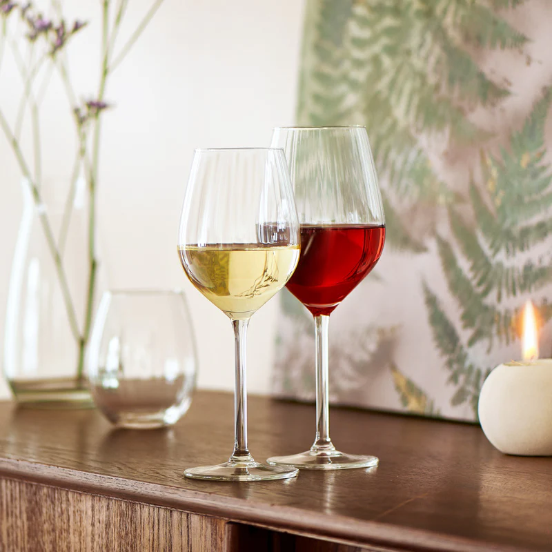 Plisse White Wine Glasses 380ml, Set of 4 - Image 2