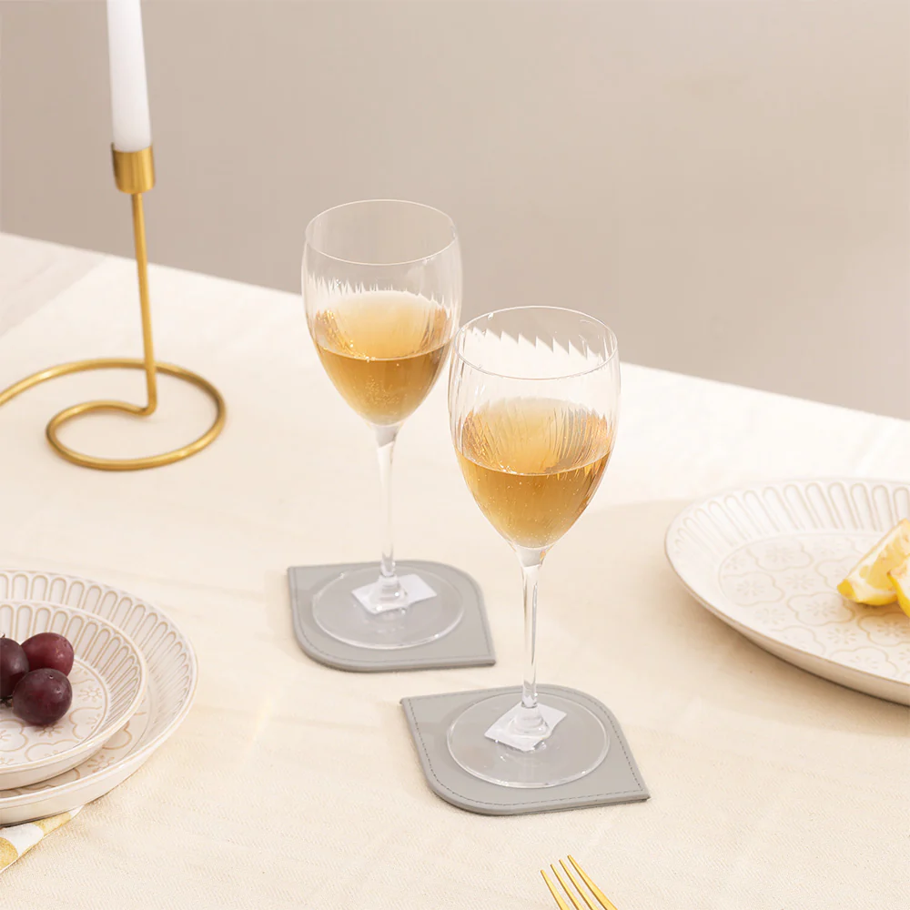 Poesia White Wine Glasses 350ml, Set of 6 - Image 2