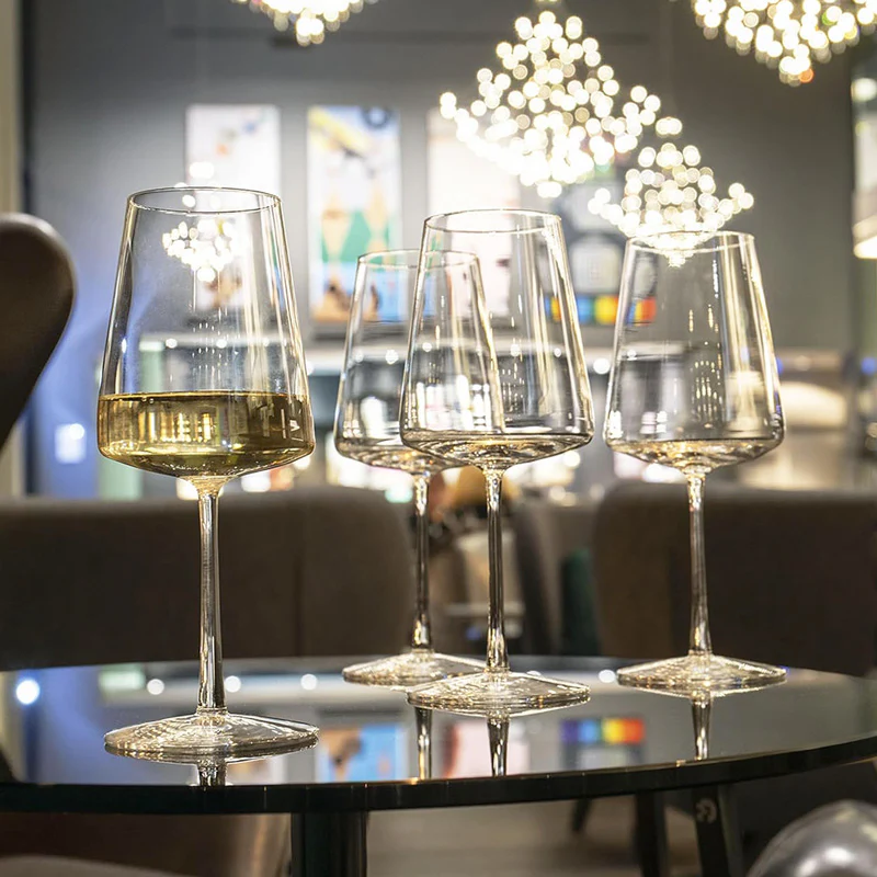 Power White Wine Glasses 400ml, Set of 2 - Image 7