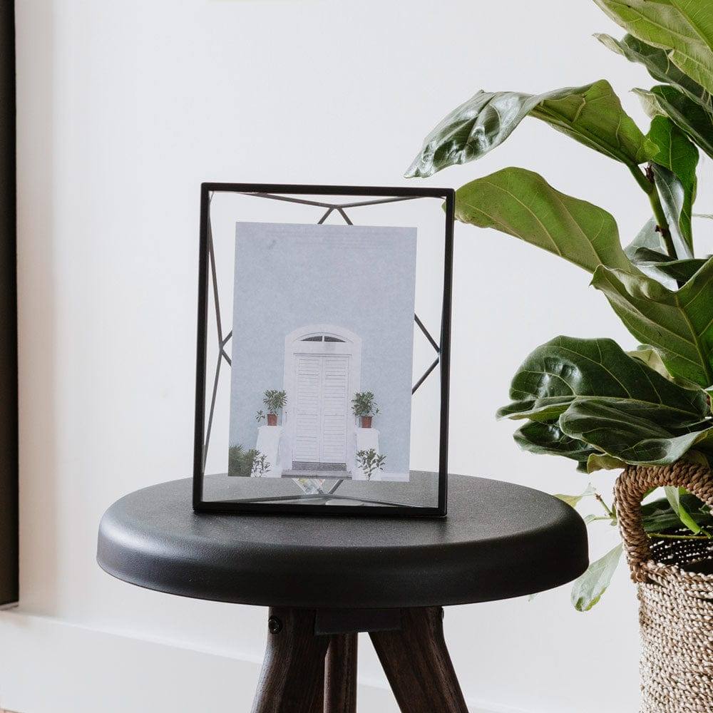 Prisma Photo Frame Large - Black - Image 12