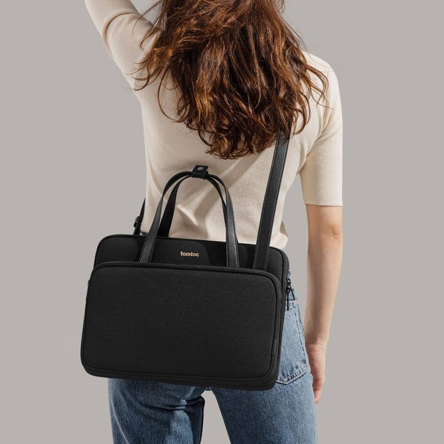 Protective Shoulder Bag - Black 13 to 14 Inch