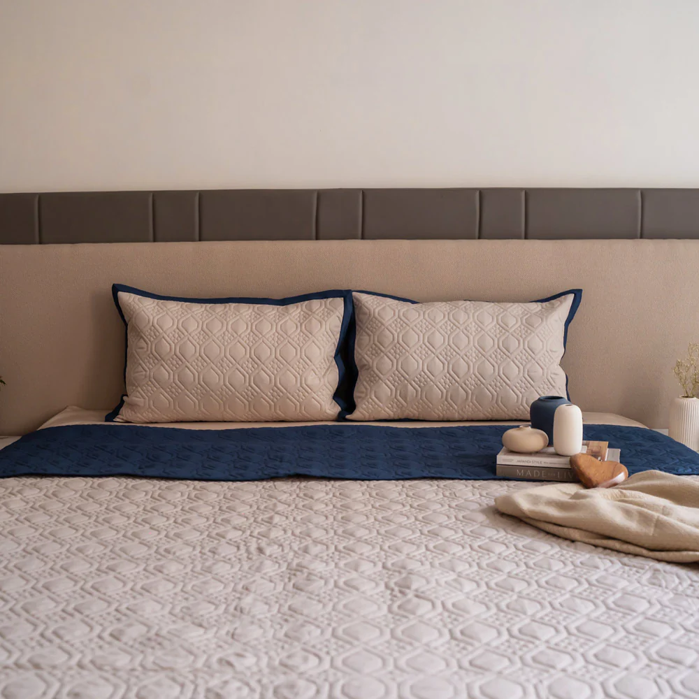 Quilted Malta Reversible Bedspread - Navy & Ivory - Image 3