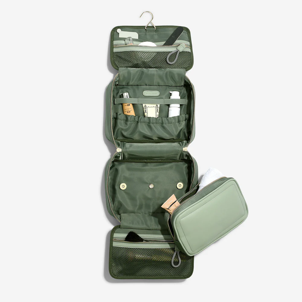 Recycled Nylon Hanging Wash Bag - Green - Image 2