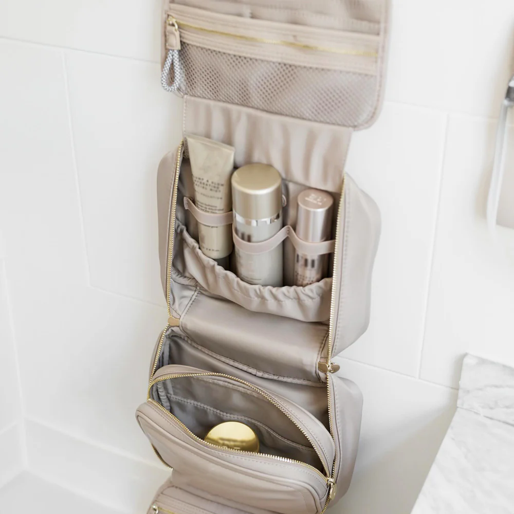 Recycled Nylon Hanging Wash Bag - Mushroom - Image 9