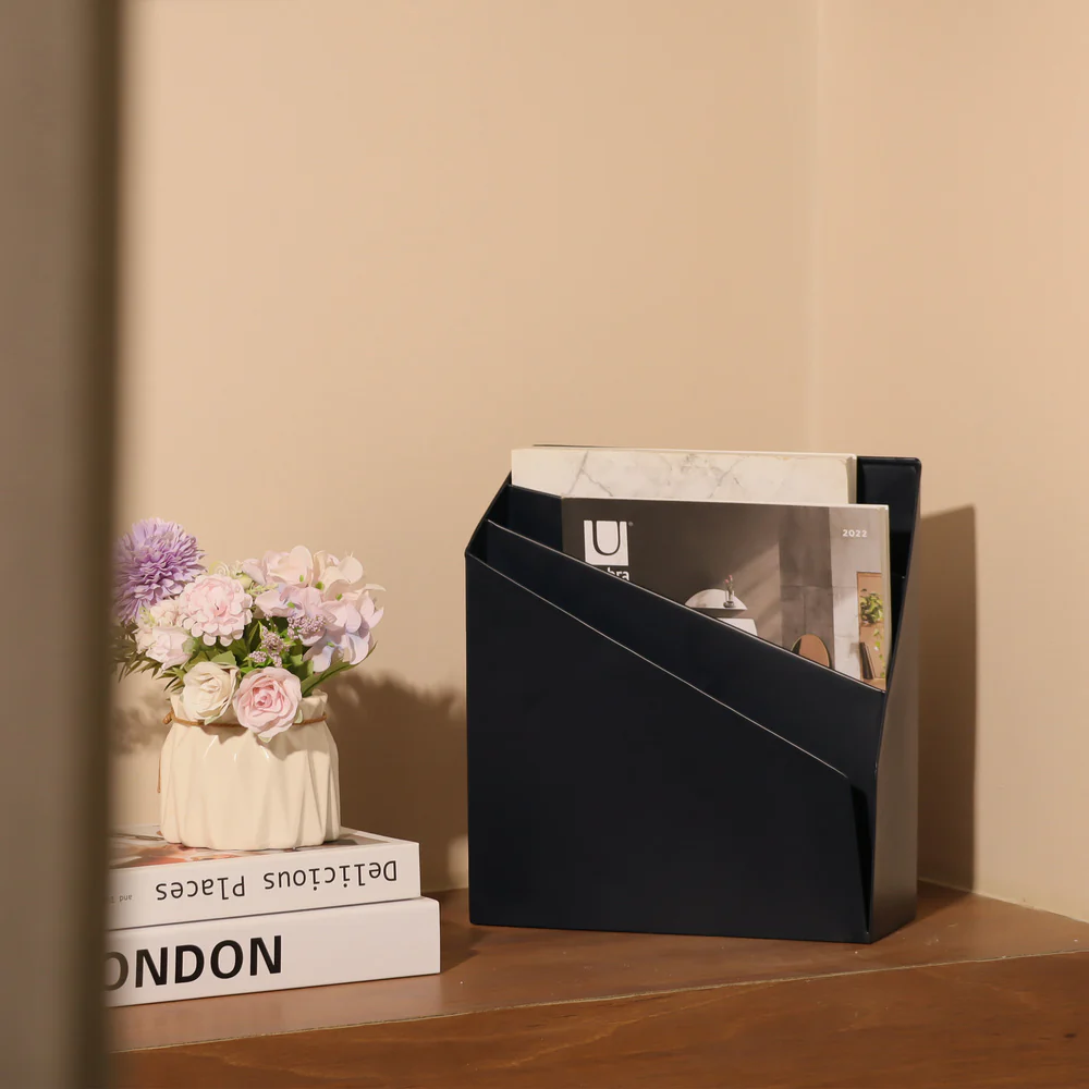 Retro Metal Magazine Holder - Black - Image 2